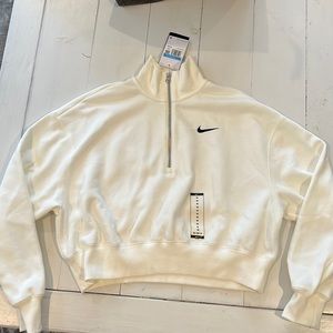 Nike Sportswear Phoenix Fleece: Women's Oversized 1/2-Zip Crop Sweatshirt